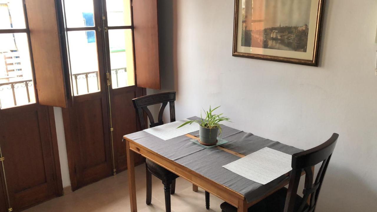 Estudio En El Centro De Sevilla Eksteriør bilde